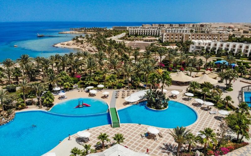 anteprima futura cliub brayka.jpg